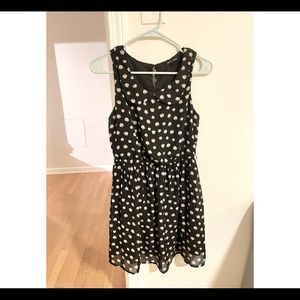 Cute mini dress size small